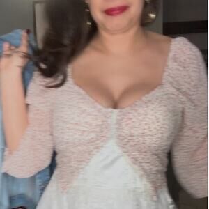 Active USA Floral Front Closure Cropped Ruched Back Blouse Sz M NWT